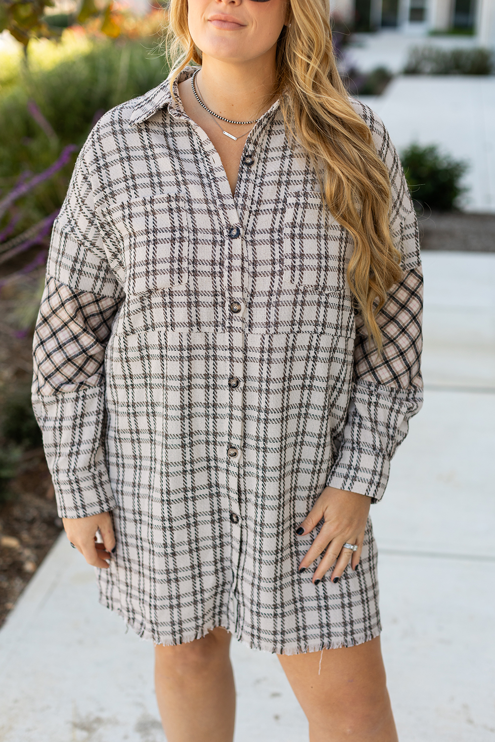 Plus Size White Stripe  Plaid Buttoned Raw Hem Tunic Shirt Dress