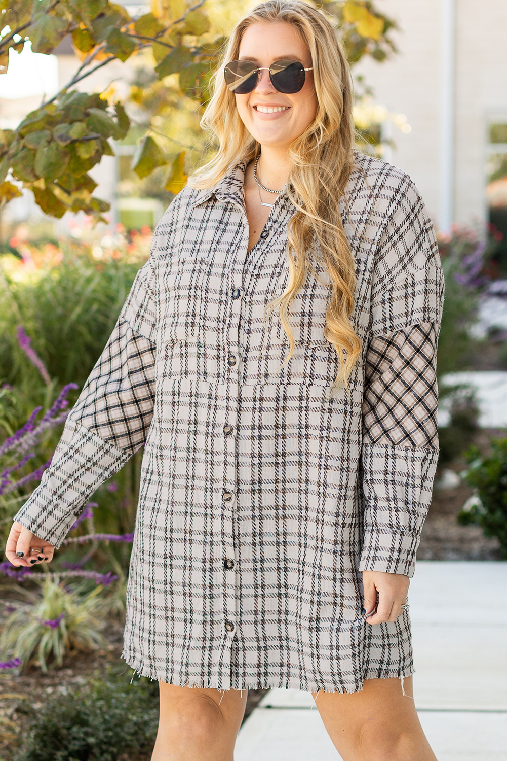 Plus Size White Stripe  Plaid Buttoned Raw Hem Tunic Shirt Dress