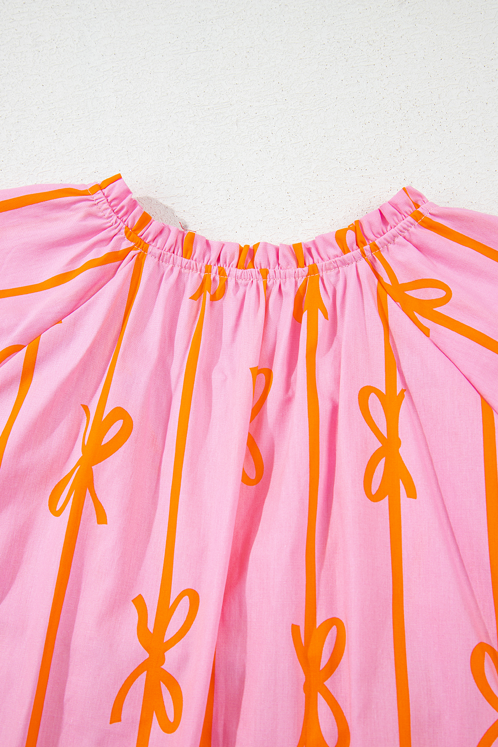 Plus Size Rose Bowknot Print Shirred V Neck Puff Sleeve  Blouse