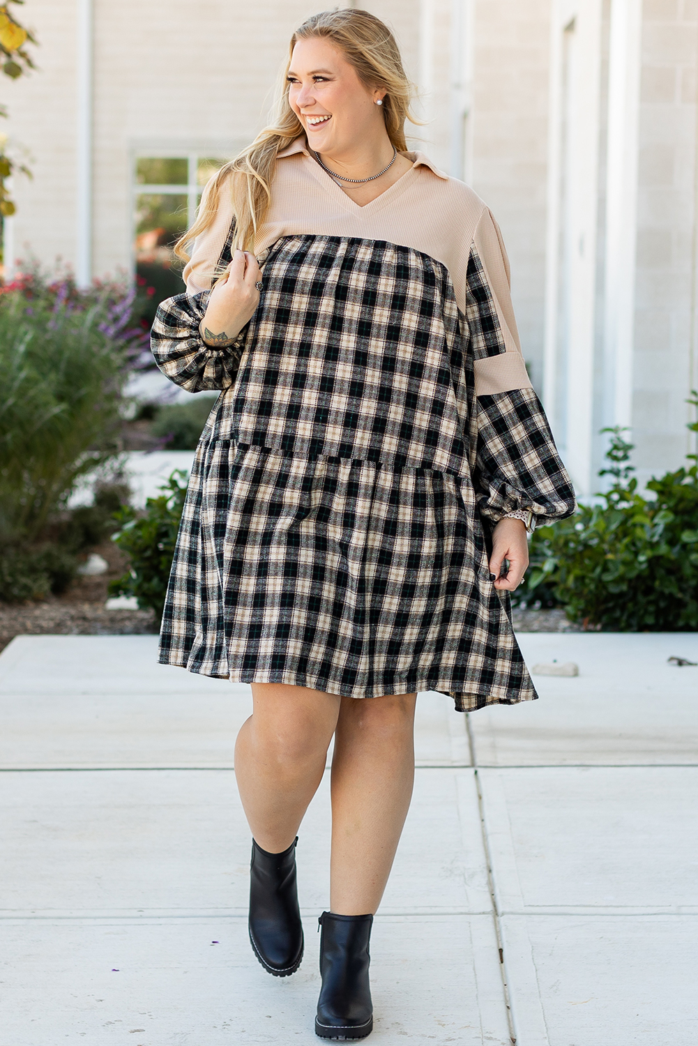 Plus Size Black Plaid Waffle Knit Patchwork Collared V Neck  Mini Dress