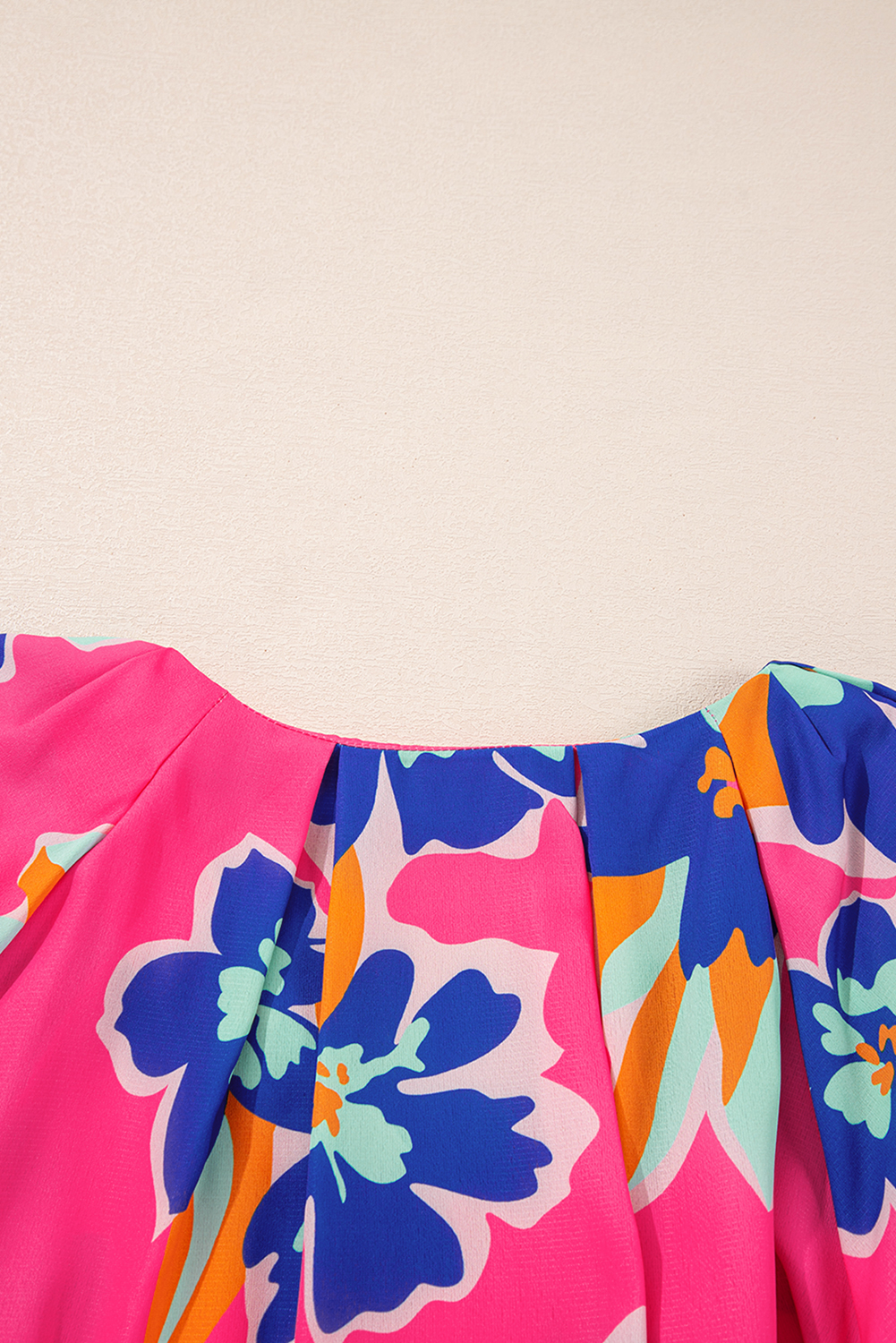 Plus Size Rose Floral Pattern V Neck Balloon Sleeve  Blouse