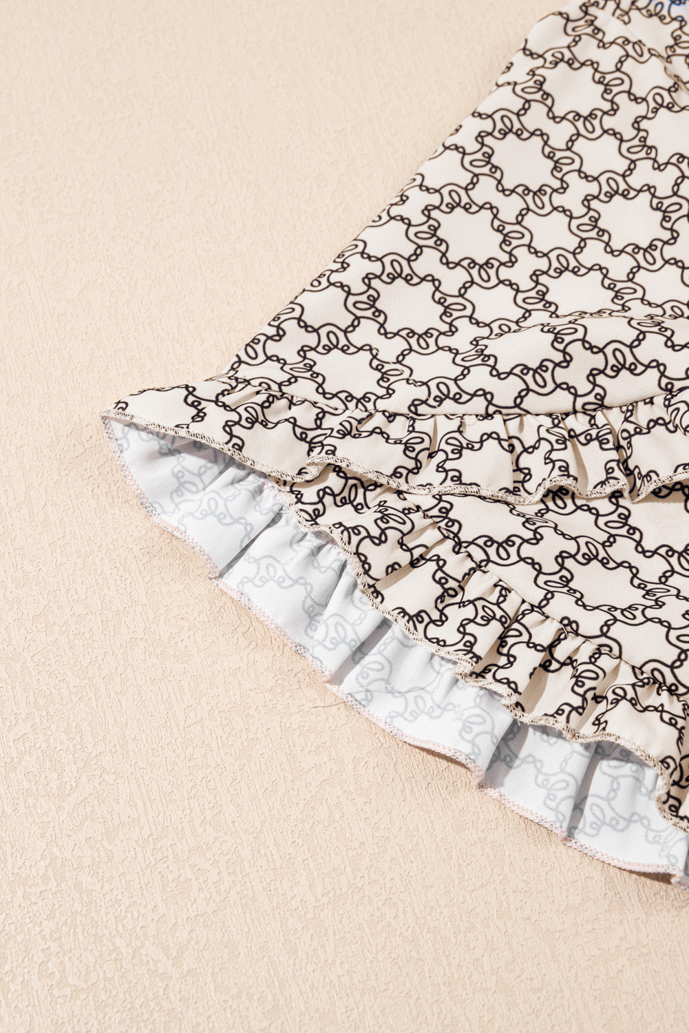 Plus Size Khaki  Geometric Print Ruffled Sleeve Blouse