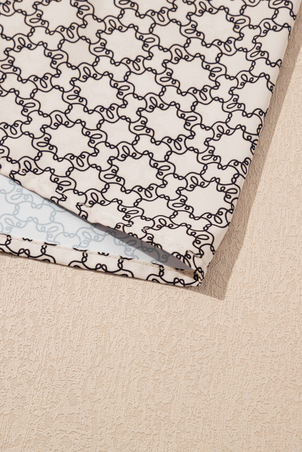 Plus Size Khaki  Geometric Print Ruffled Sleeve Blouse