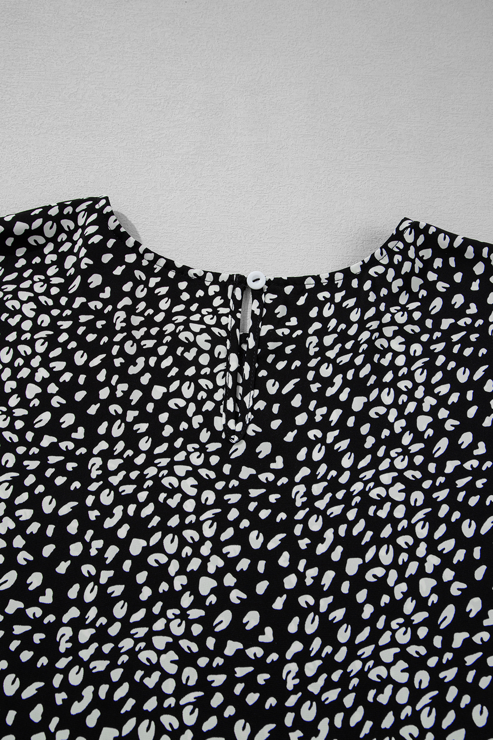 Plus Size Black Leopard Print Ruffled Short Sleeve Keyhole Back Tiered Flowy  Blouse