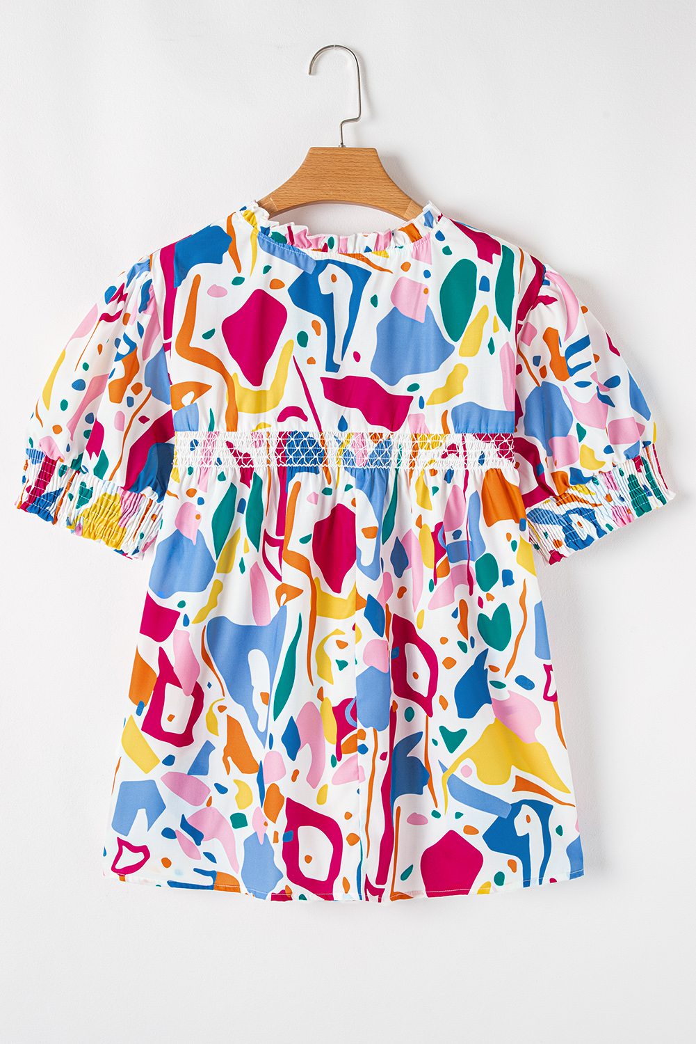 Plus Size White Abstract Print Shirred Cuff Puff Sleeve  Blouse