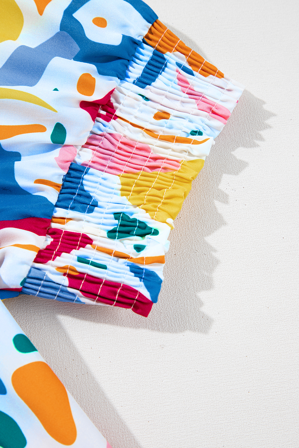 Plus Size White Abstract Print Shirred Cuff Puff Sleeve  Blouse