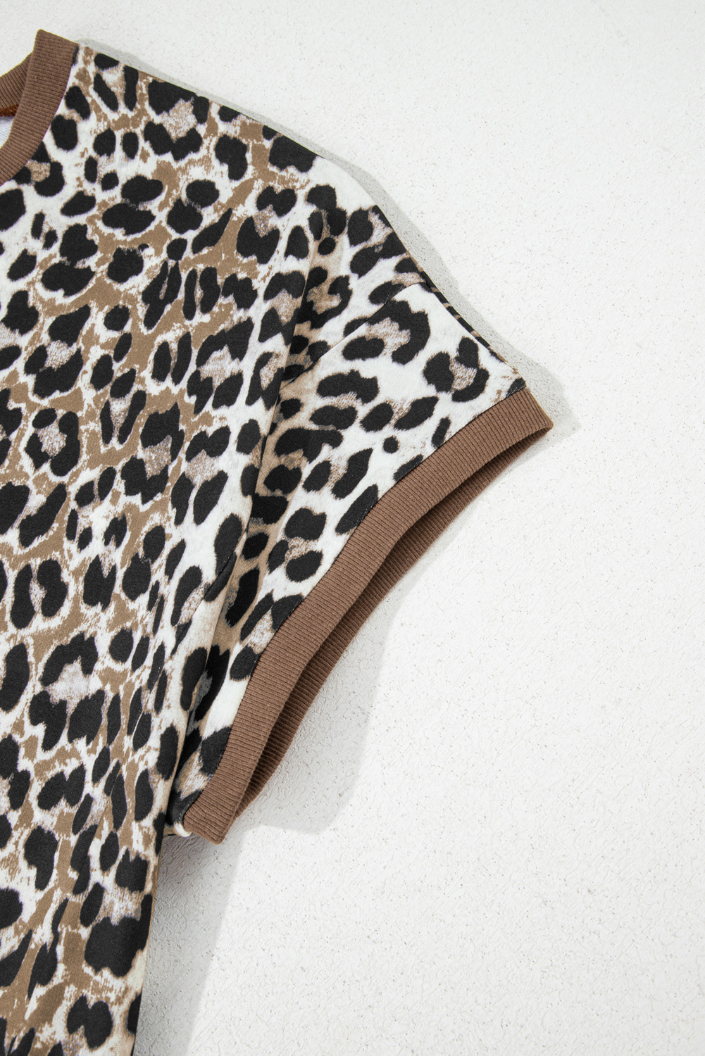 Plus Size Khaki Leopard Contrast Trim Short Sleeve Loose  Top