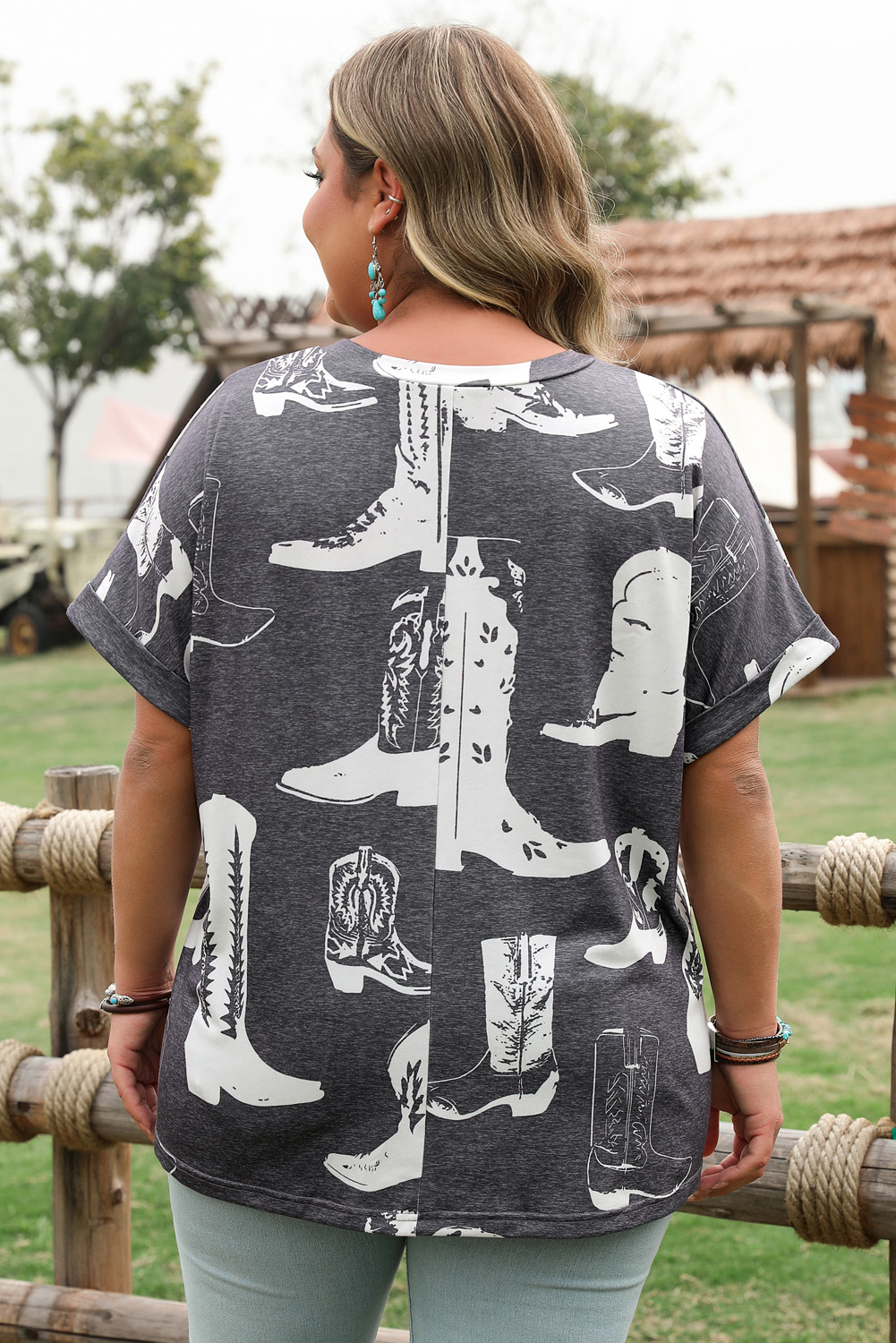 Plus Size Gray  Western Boots Print Crew Neck T Shirt