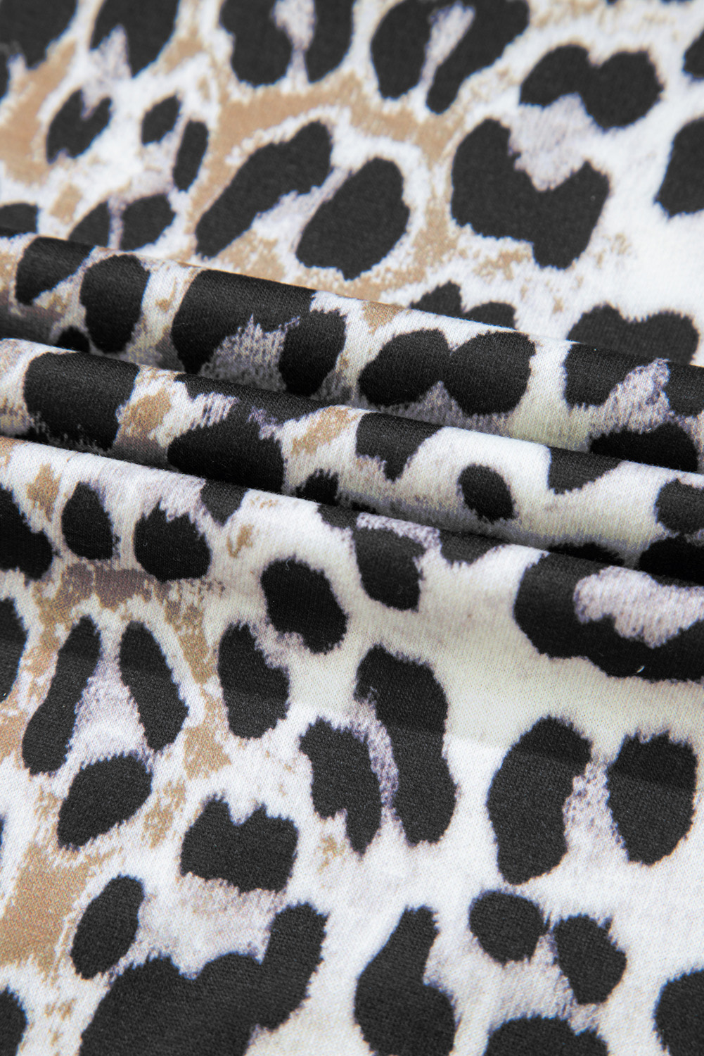 Plus Size Khaki Leopard Contrast Trim Short Sleeve Loose  Top