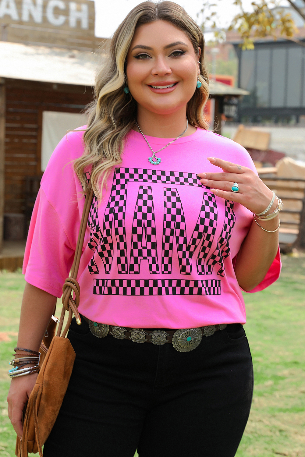 Large Size Bright Pink Checker MAMA Letter Printed Graphic  T Shirt