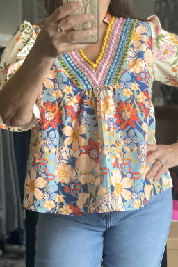 Plus Size Multicolour  Floral Print Woven V Neck Half Sleeve Blouse
