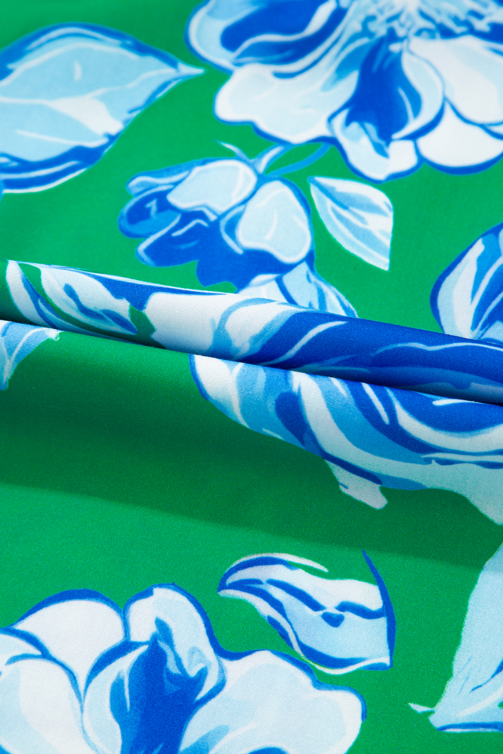 Plus Size Green Floral Print Short Puff Sleeve  Top