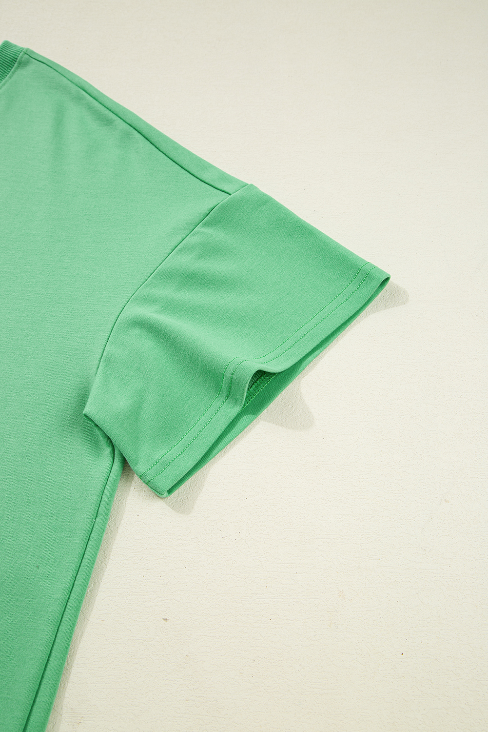 Plus Size Mint Green  V Neck Tee Patched Pocket Drawstring Shorts Set