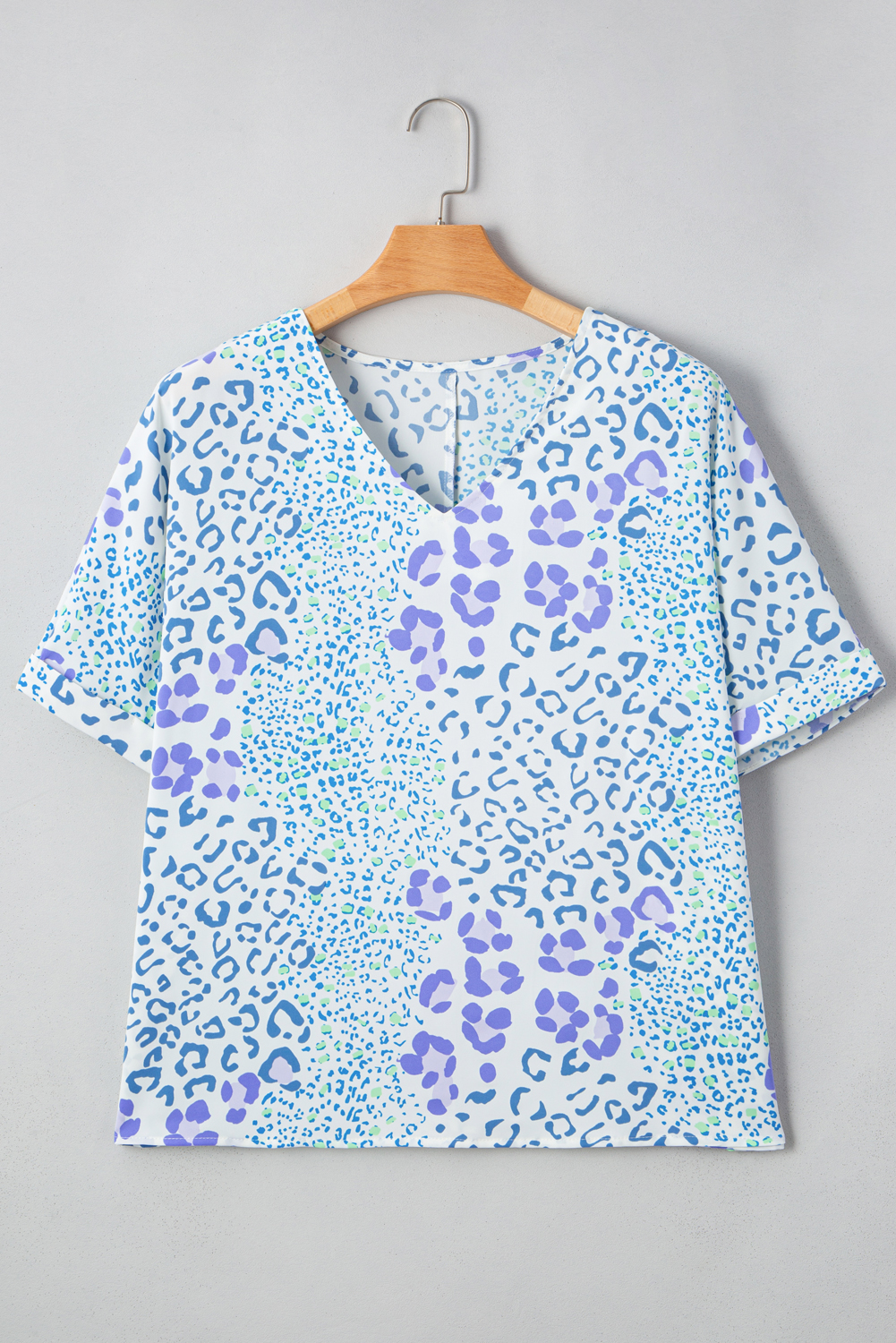 Plus Size Sky Blue Leopard Print Short Sleeve V Neck  Top