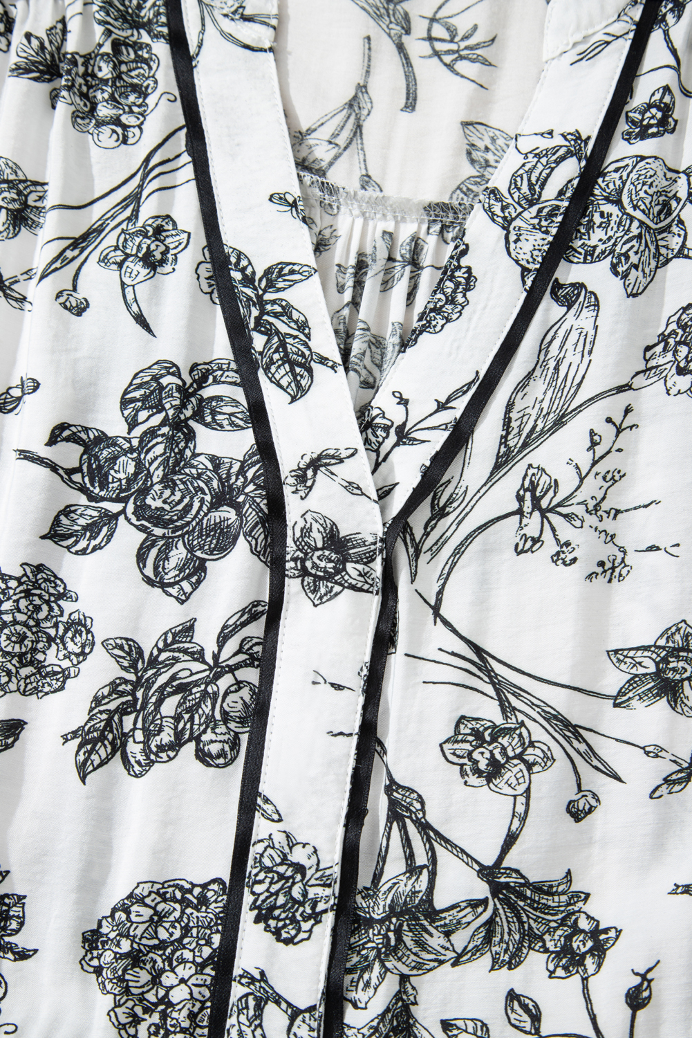 Plus Size Black Floral Print Piping Trim Notched Neck Ruffle Sleeve  Long Dress