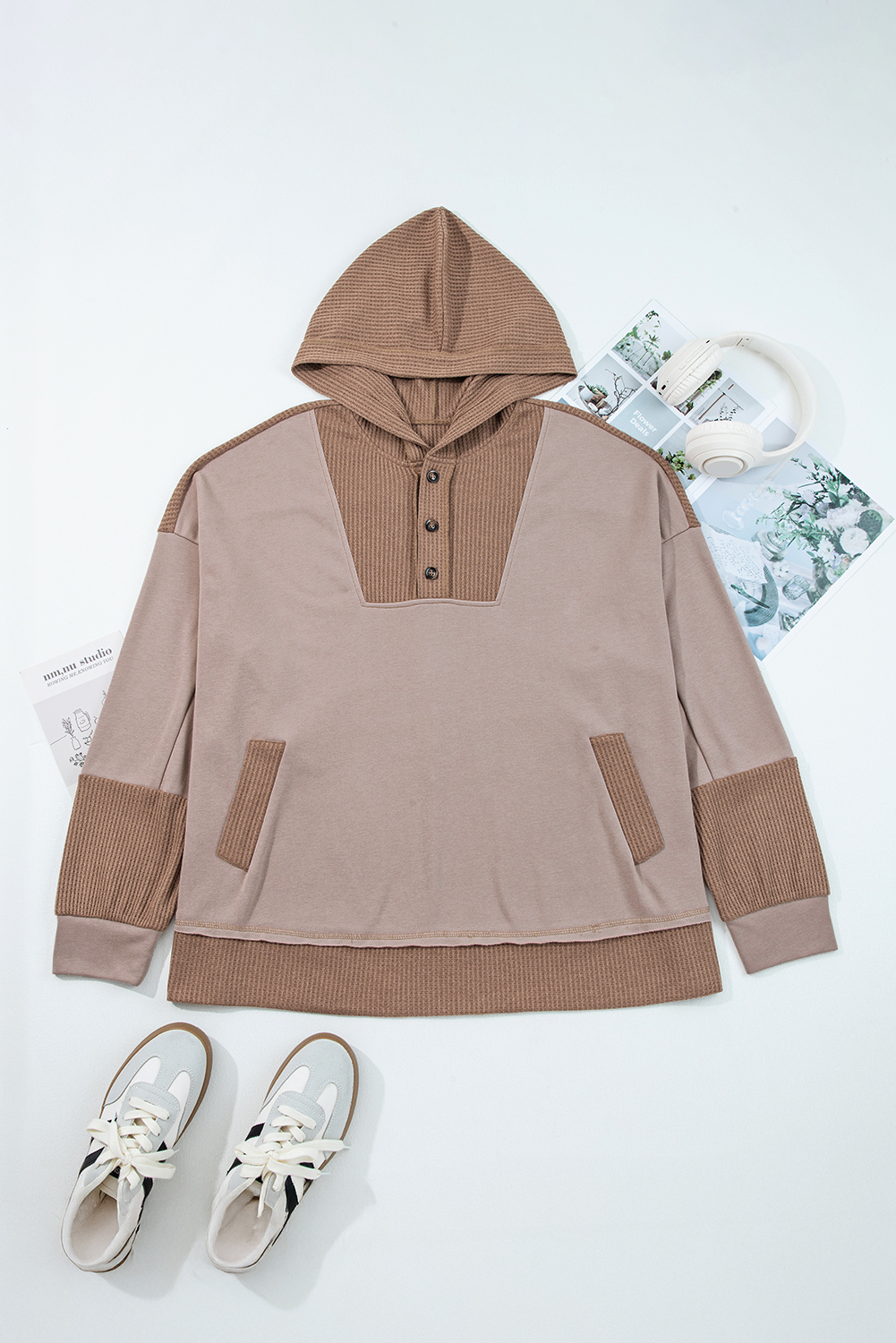 Plus Size Goat Waffle Contrast Patchwork  Pocketed Hoodie