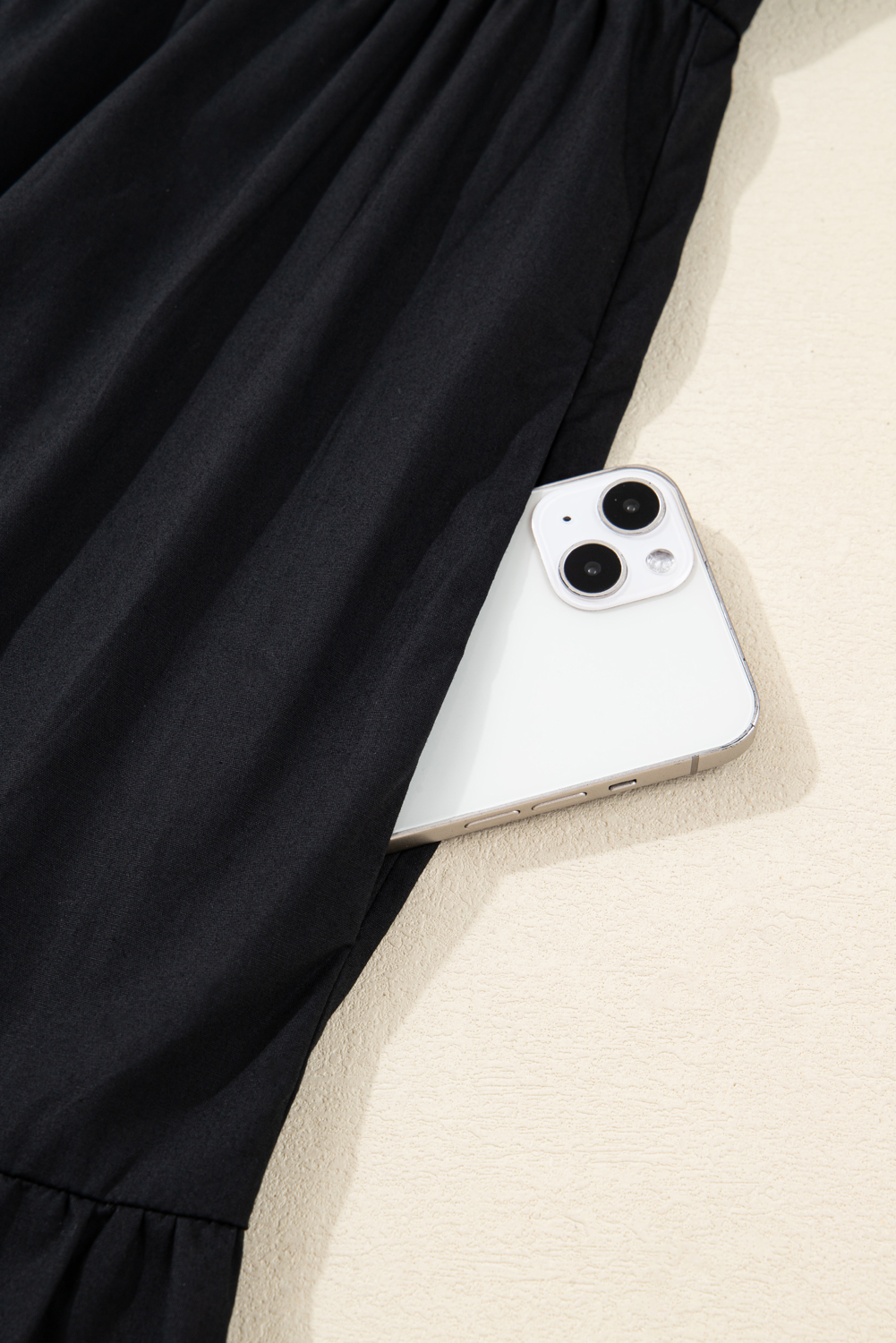 Plus Size Black Contrast Trim Knot Cuffs  V Neck Mini Dress