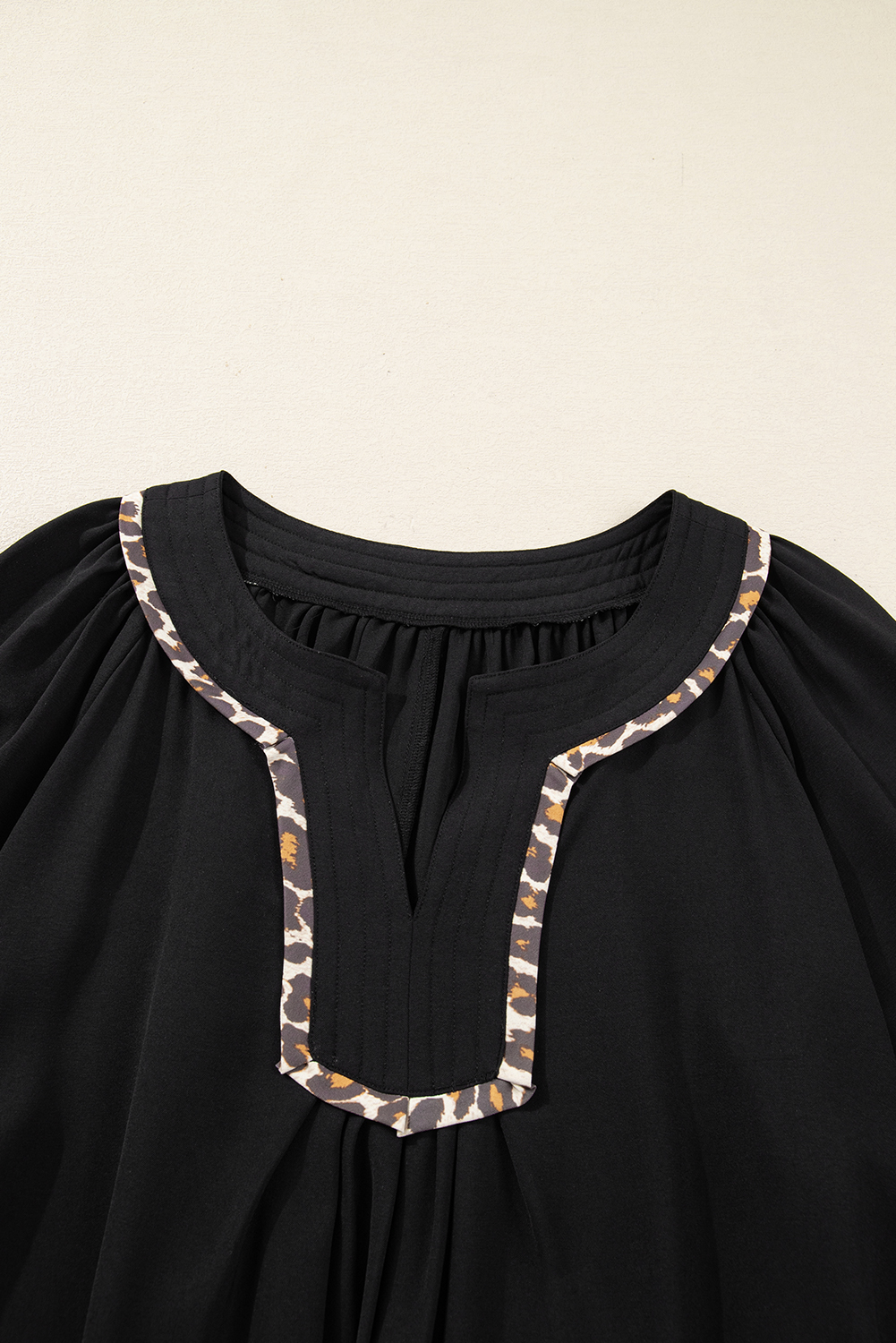 Plus Size Black  Notched Neck Leopard Trim Flounce Long Sleeve Shift Dress