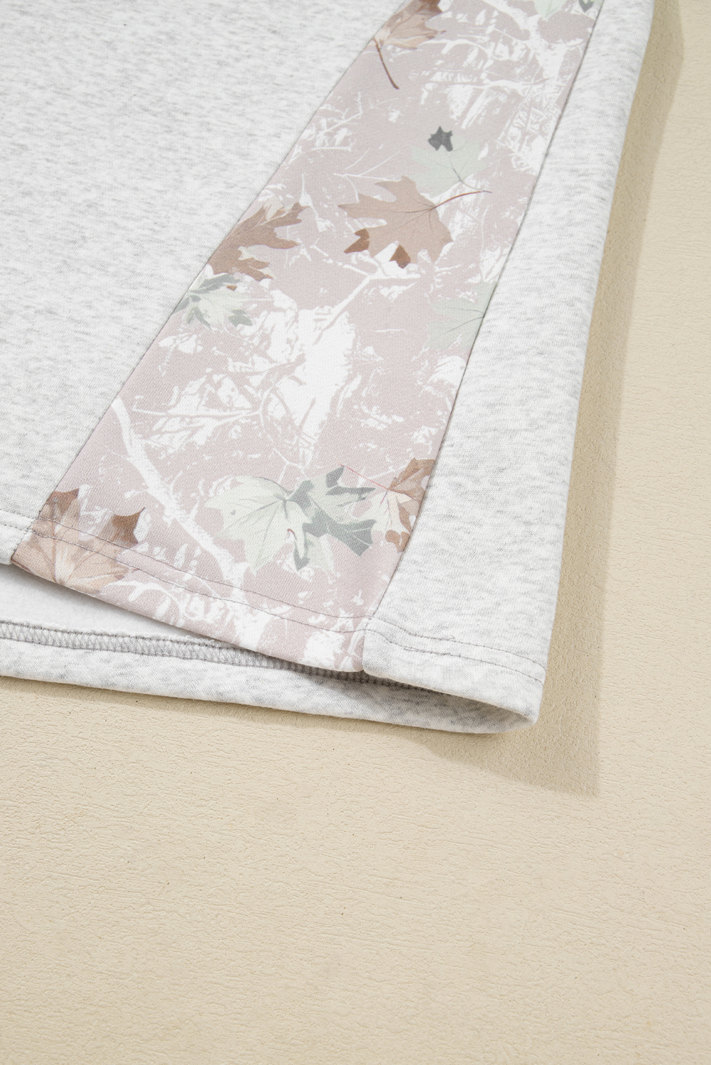 Plus Size Gray Camo Leaves Patchwork Zipped Collar Pullover  Sweatshirt