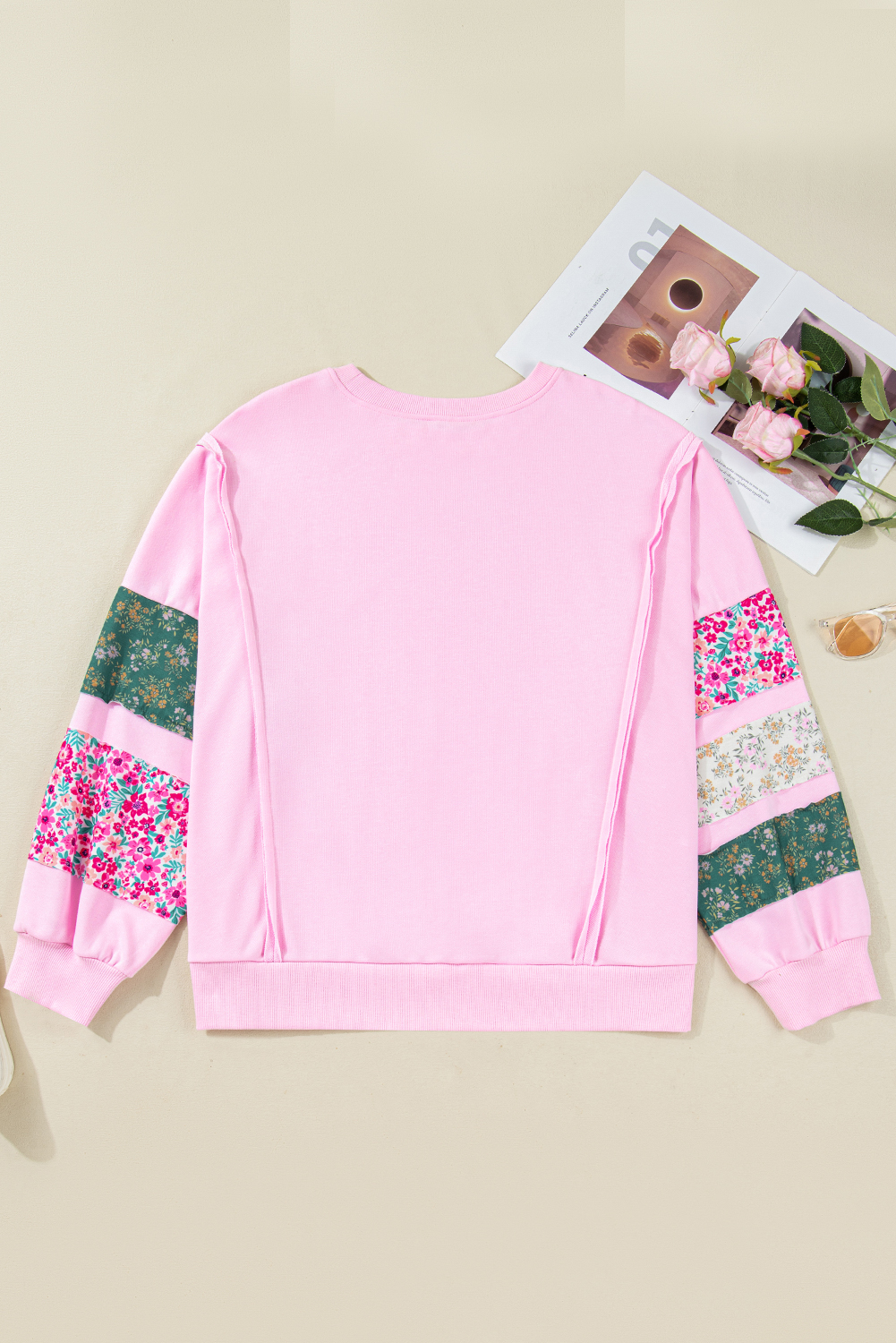 Plus Size Pink  Mix Floral Patched Sleeve Ribbed Trim Baggy Sweatshirt