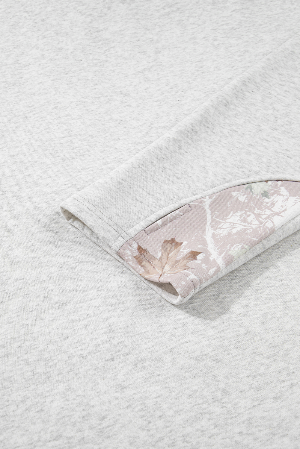 Plus Size Gray Camo Leaves Patchwork Zipped Collar Pullover  Sweatshirt