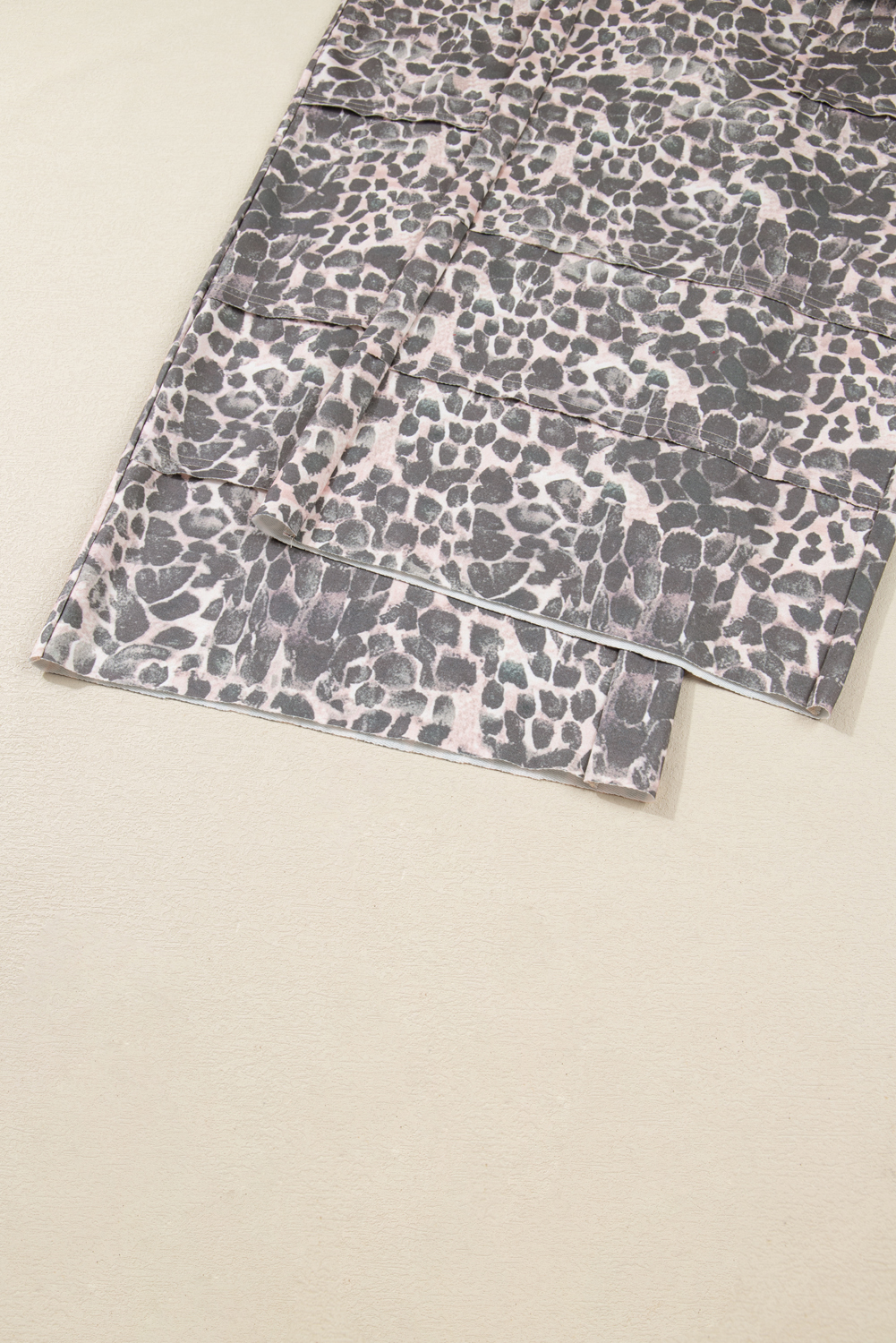 Plus Size Khaki  Leopard Print Raw Edge Patch Pocket Drawstring Loose Pants