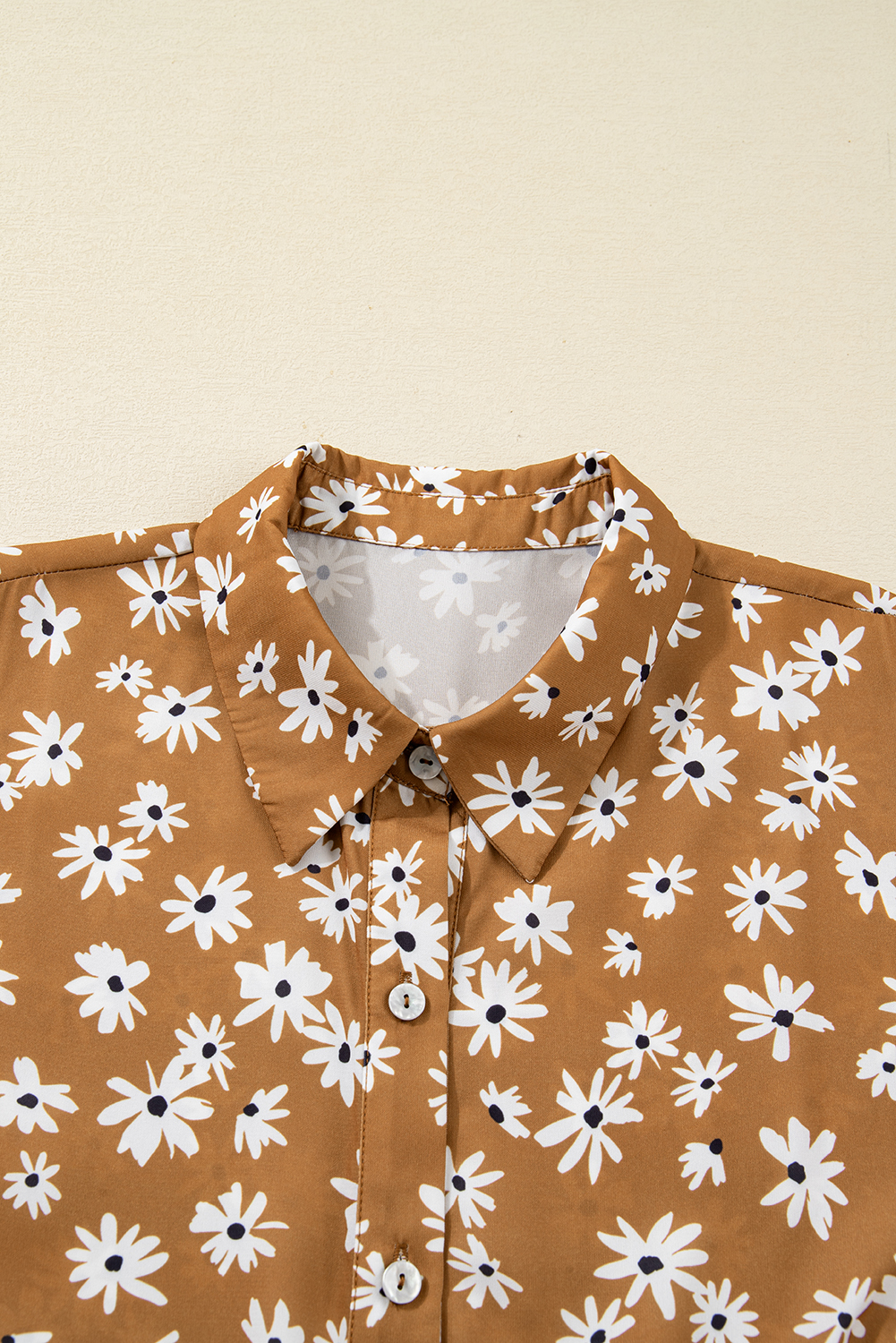 Plus Size Khaki  Daisy Floral Print Button Split Neck Puff Sleeve Dress