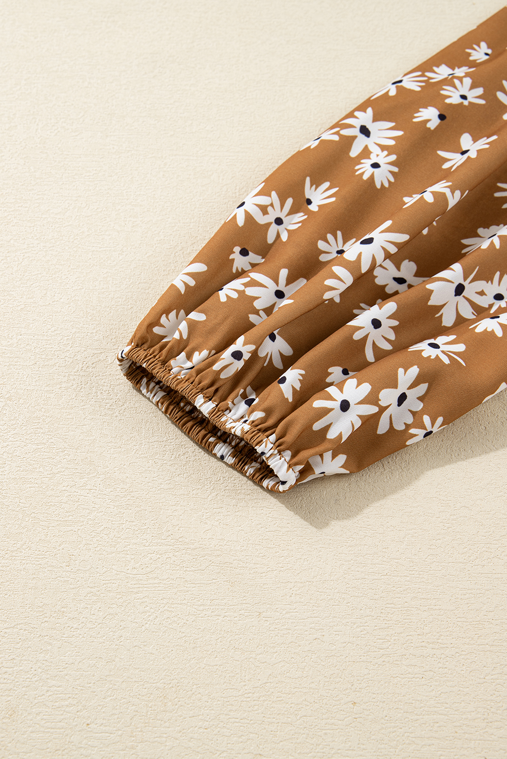 Plus Size Khaki  Daisy Floral Print Button Split Neck Puff Sleeve Dress