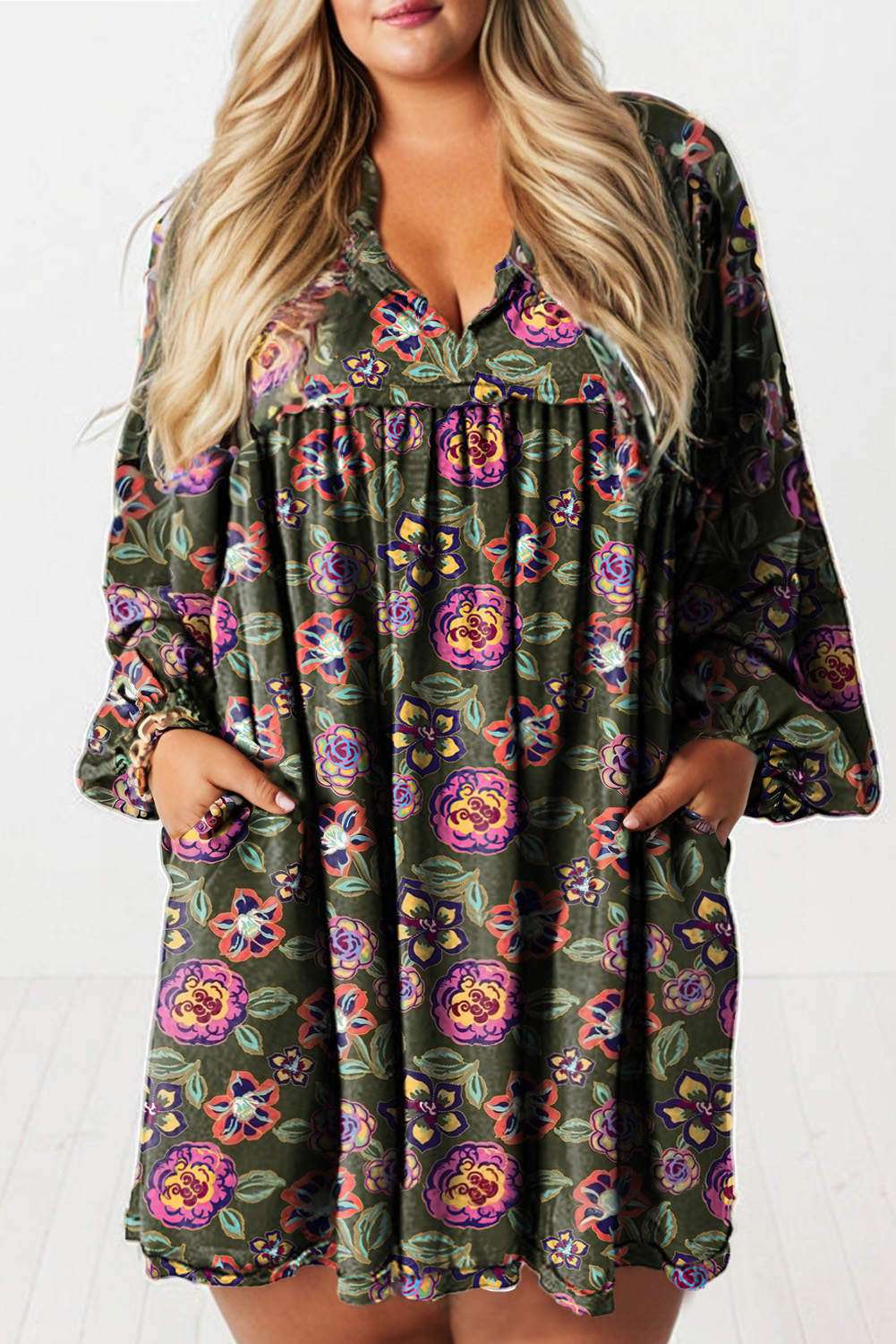 Plus Size Green  Floral Print Collared V Neck Loose Mini Dress
