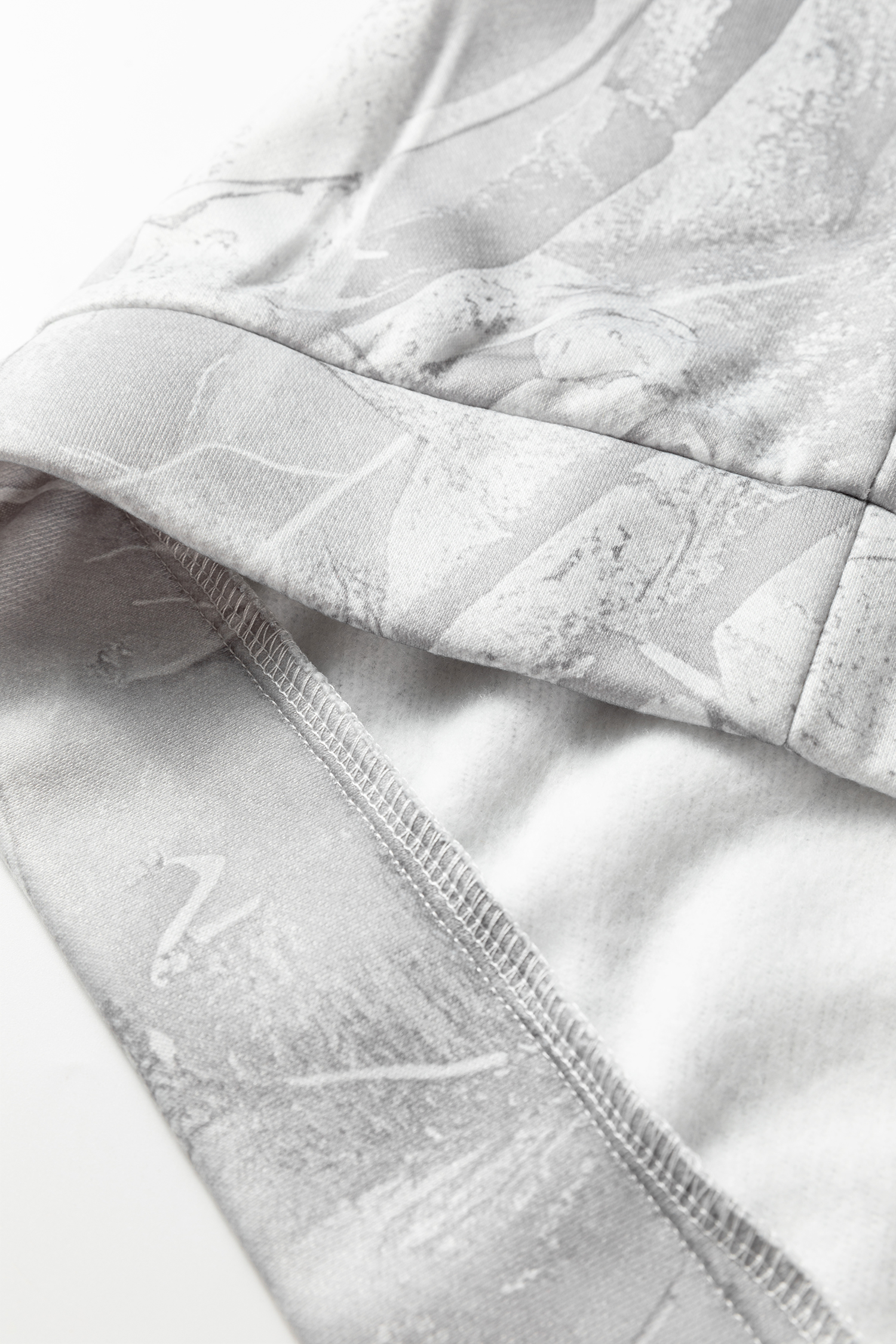 Plus Size Gray  Camouflage Woodland Print Oversized Sporty Hoodie