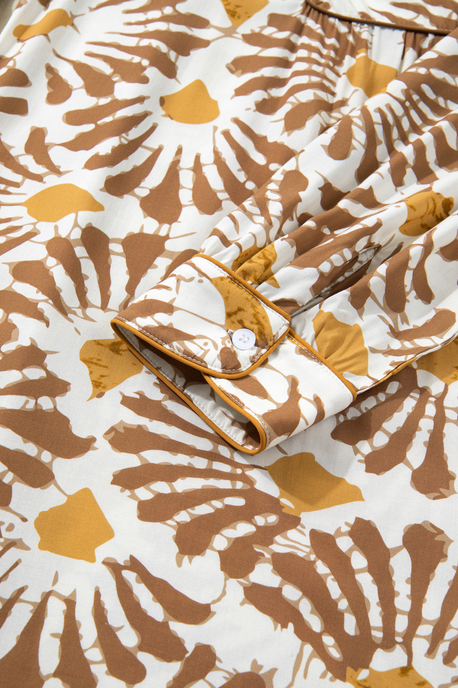 Plus Size Khaki Abstract Plant Print Loose  Long Dress