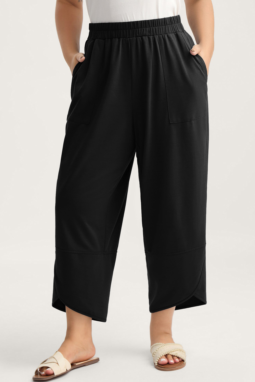 Plus Size Black  Elastic Waist Asymmetrical Hem Loose Capris Pants