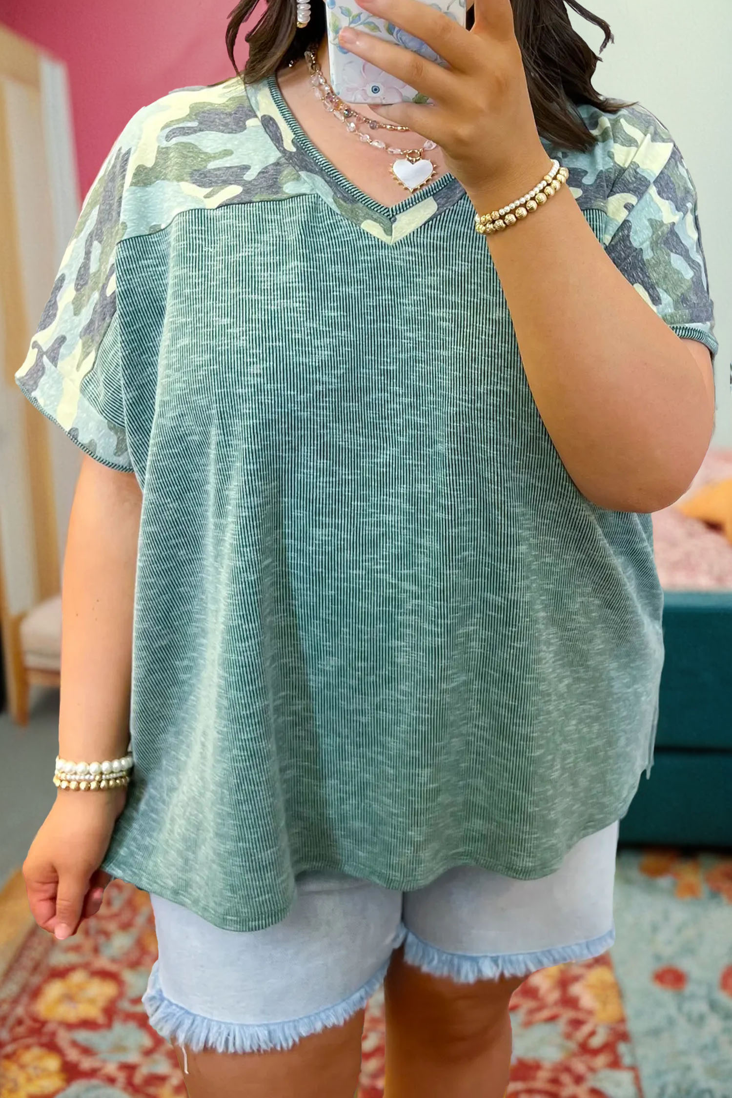 Plus Size Mist Green Ribbed Camouflage Patchwork  V Neck Tee