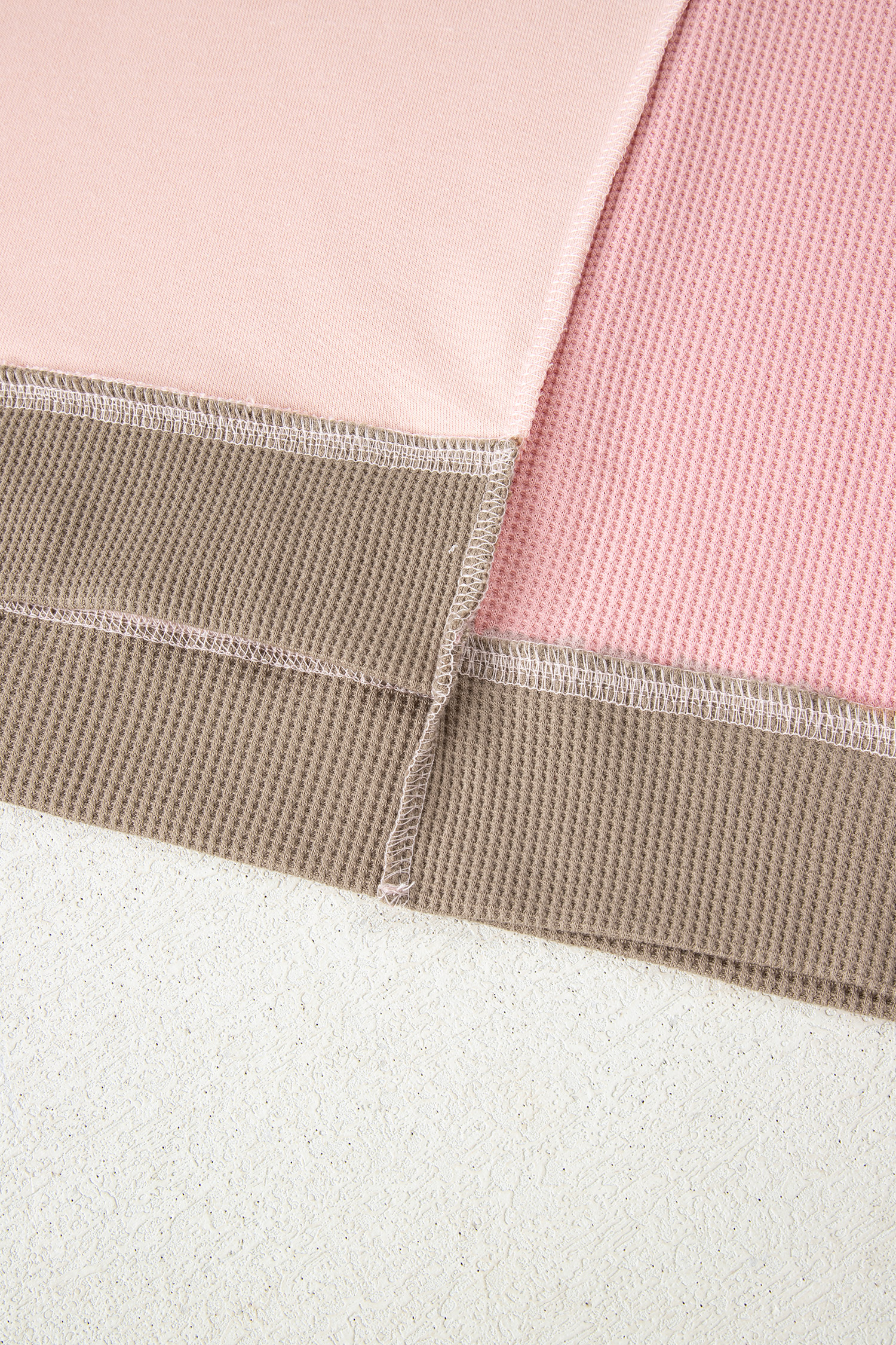 Light Pink Plus Color Block Waffle Patchwork Exposed Seam Baggy Sweatshirt