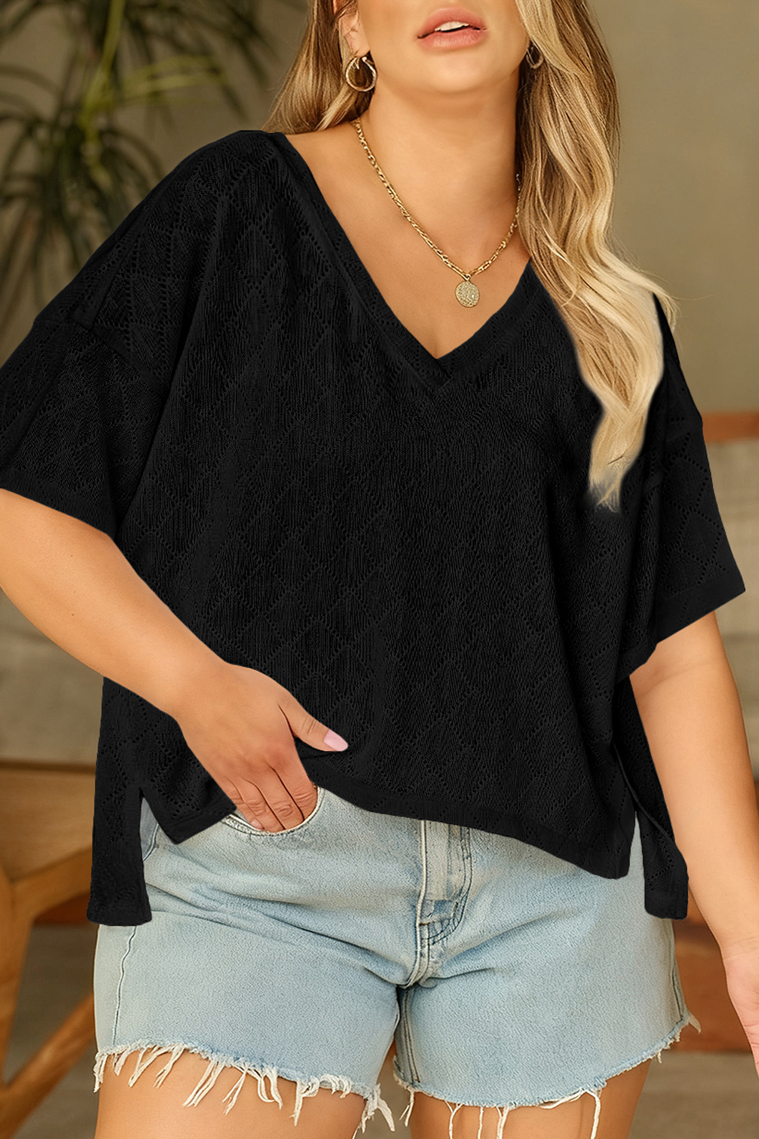 Plus Size Black Pointelle Rhombus Knit  V Neck Loose Top