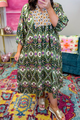 Plus Size Green  Mixed Floral Patchwork V Neck Bracelet Sleeve Maxi Dress