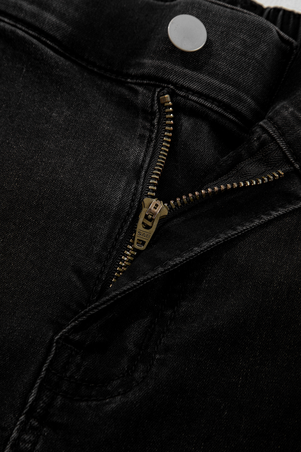 Plus Size Black  Elastic Waist Ruffled Wide Leg Denim Pants