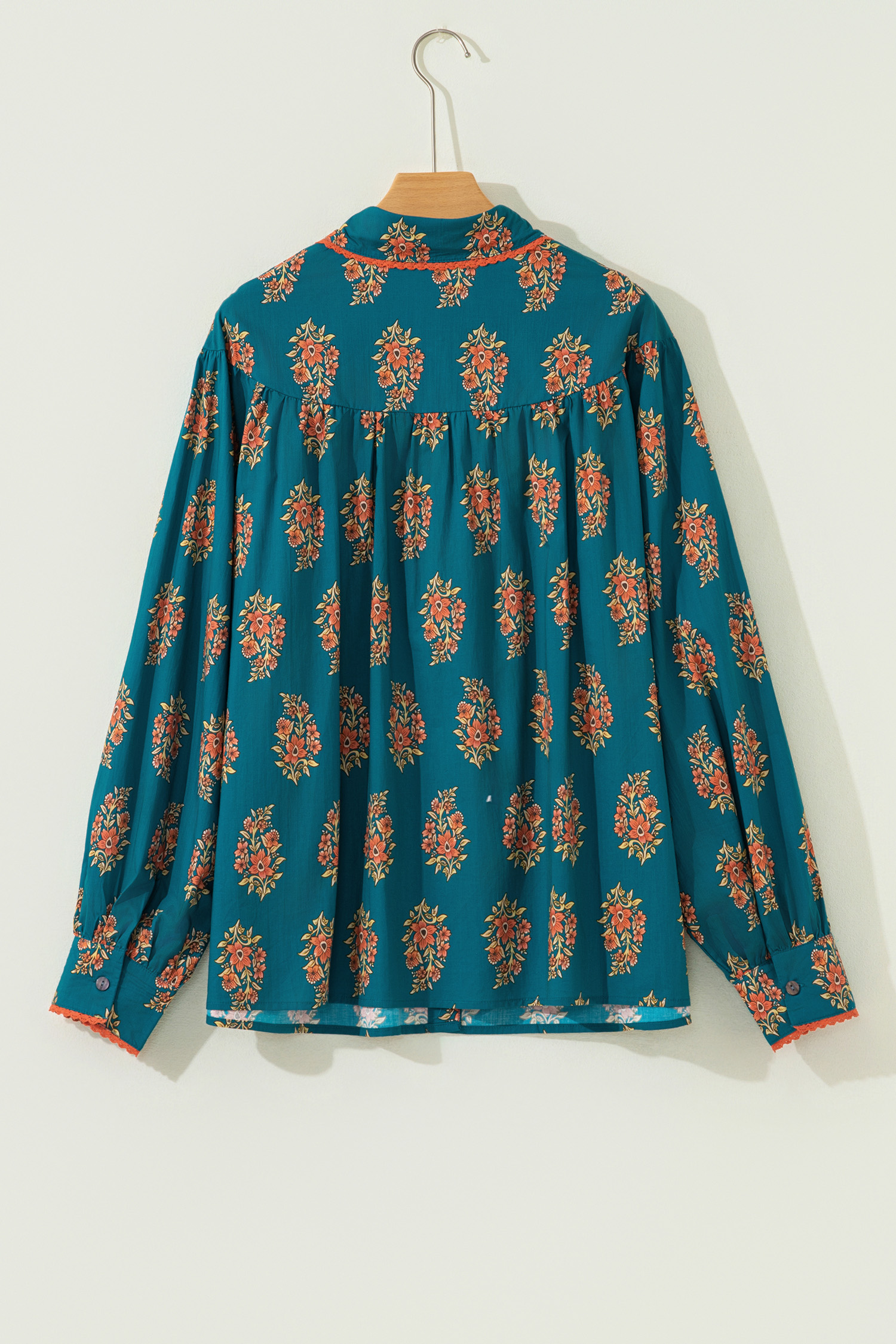 Plus Size Green  Floral Print Contrast Lacy Trim Pleated Loose Shirt