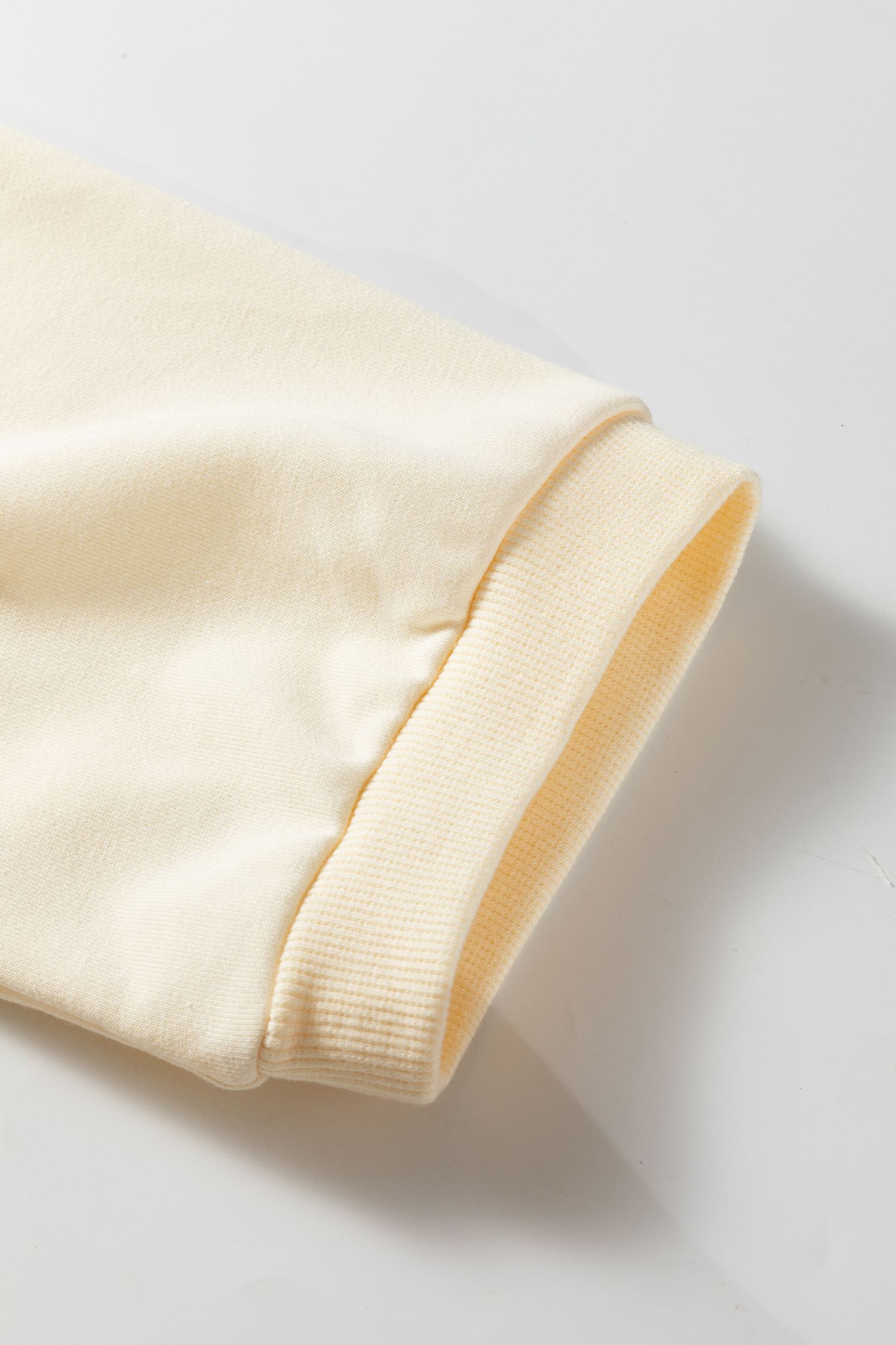 Plus Size Beige  Raw Seam Detail Floral Bow Patched Baggy Pullover