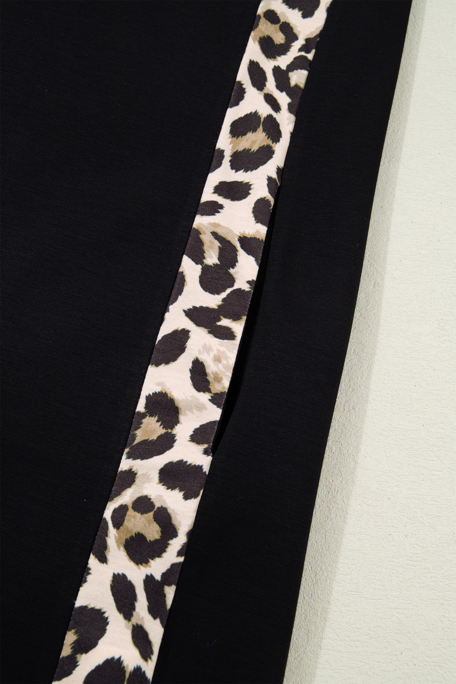 Plus Size Black  Leopard Print Patchwork Shift T Shirt Dress with Pockets