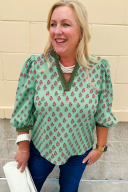 Plus Size Green  Floral Print Contrast Trim V Neck Bracelet Sleeve Blouse