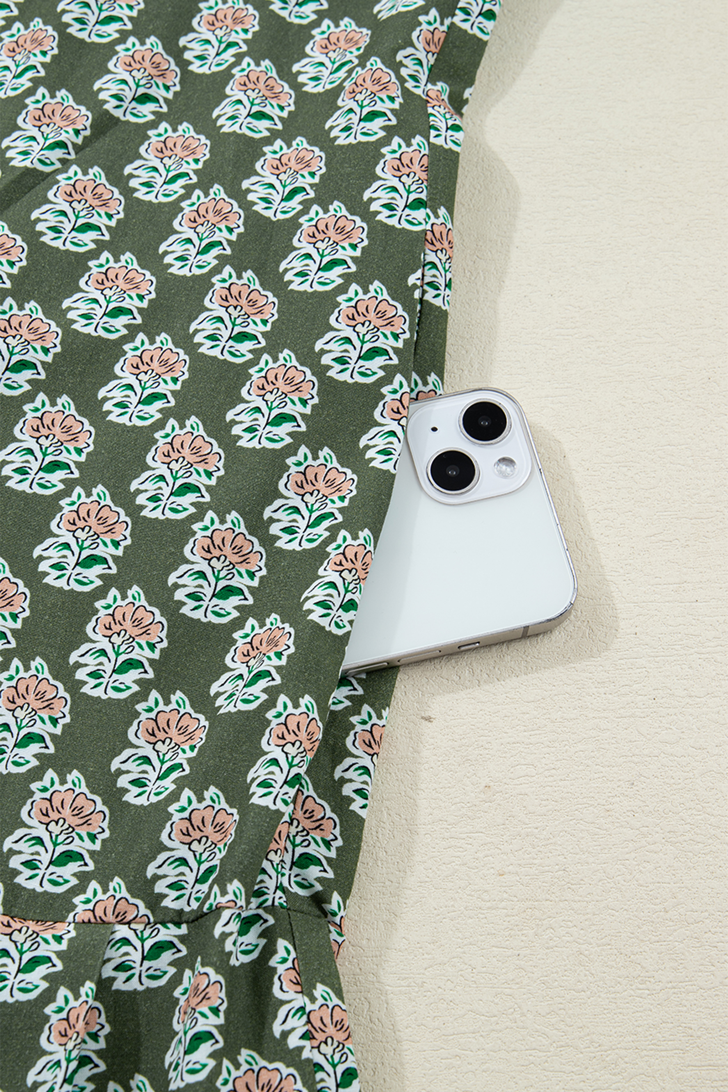 Plus Size Green Contrast Striped Frilled Collar 3/4 Sleeve  Floral Dress