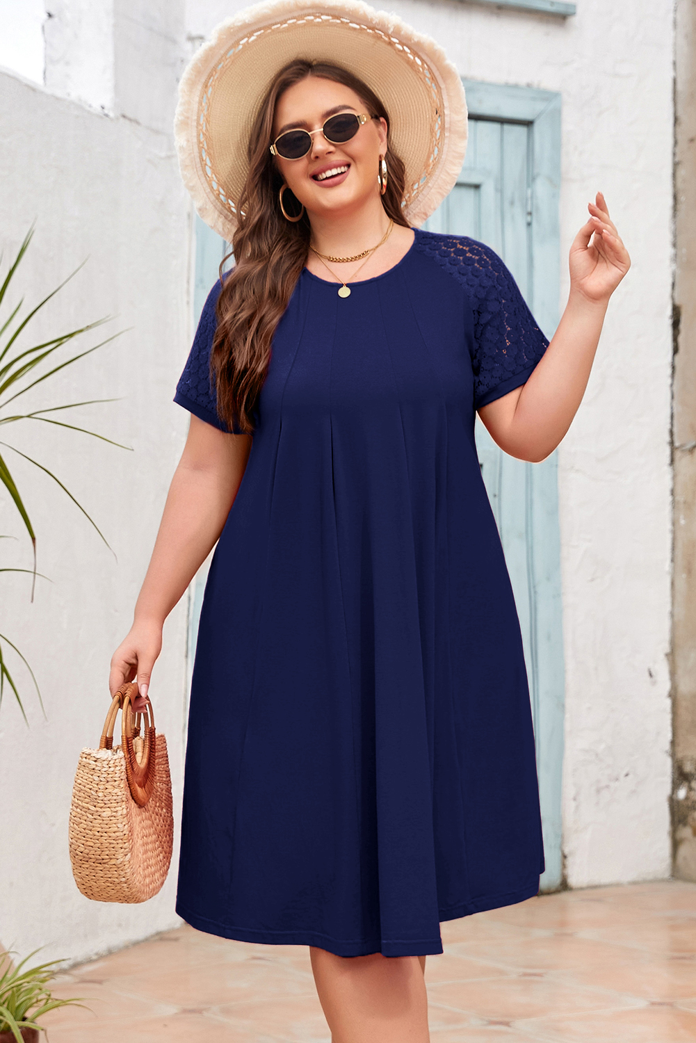 Plus Size Navy Blue  Solid Color Lace Short Sleeve Pleated Swing Dress