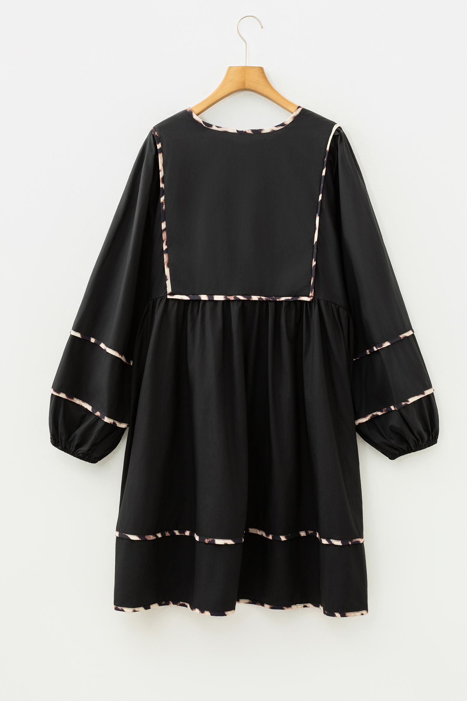 Plus Size Black  Long Sleeve Leopard Contrasted Trim Tie Neck Flared Mini Dress