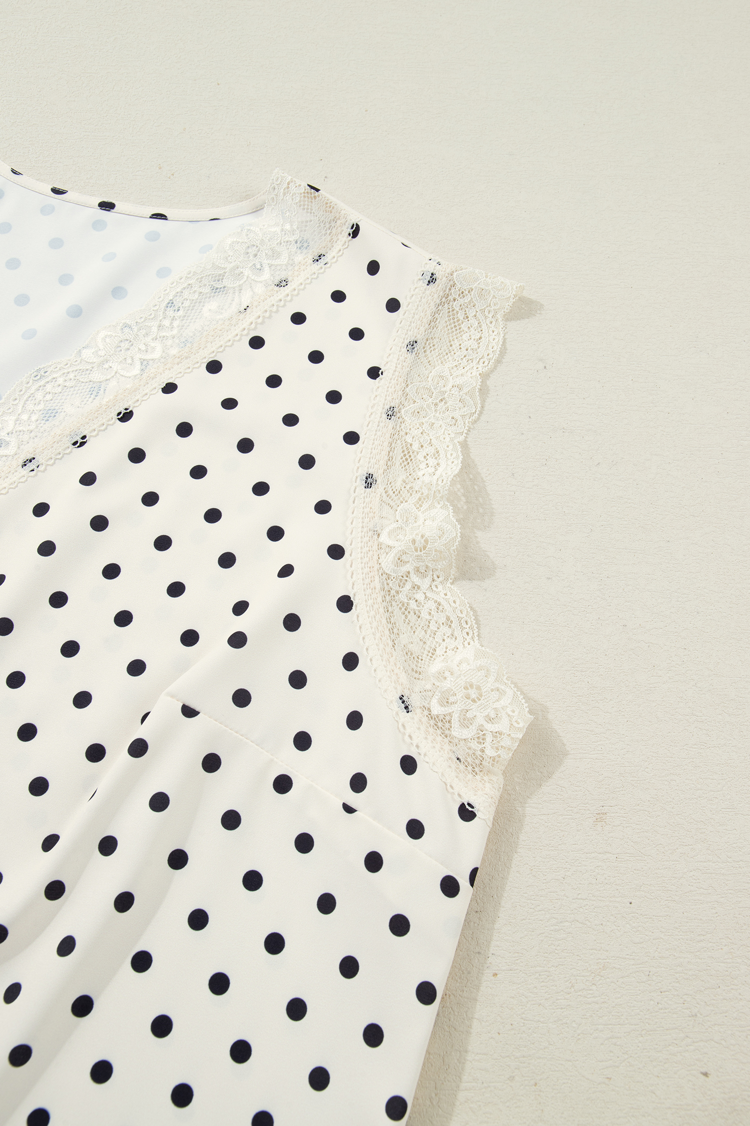 Plus Size Apricot  Polka Dot Print Lace Trim V Neck Sleeveless Top