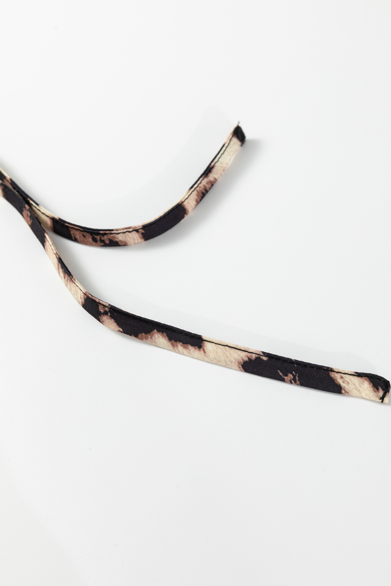 Plus Size Black  Long Sleeve Leopard Contrasted Trim Tie Neck Flared Mini Dress