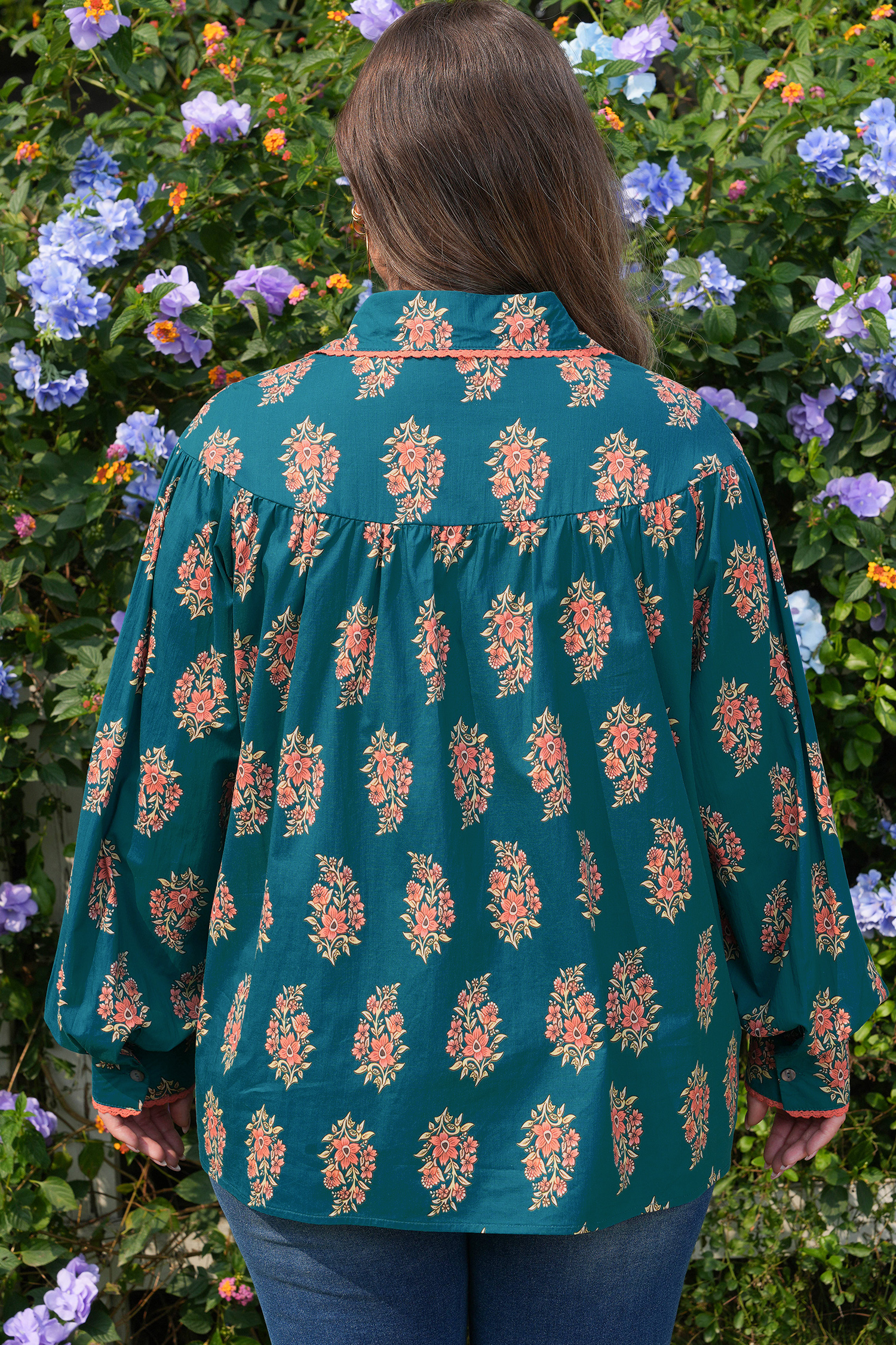 Plus Size Green  Floral Print Contrast Lacy Trim Pleated Loose Shirt