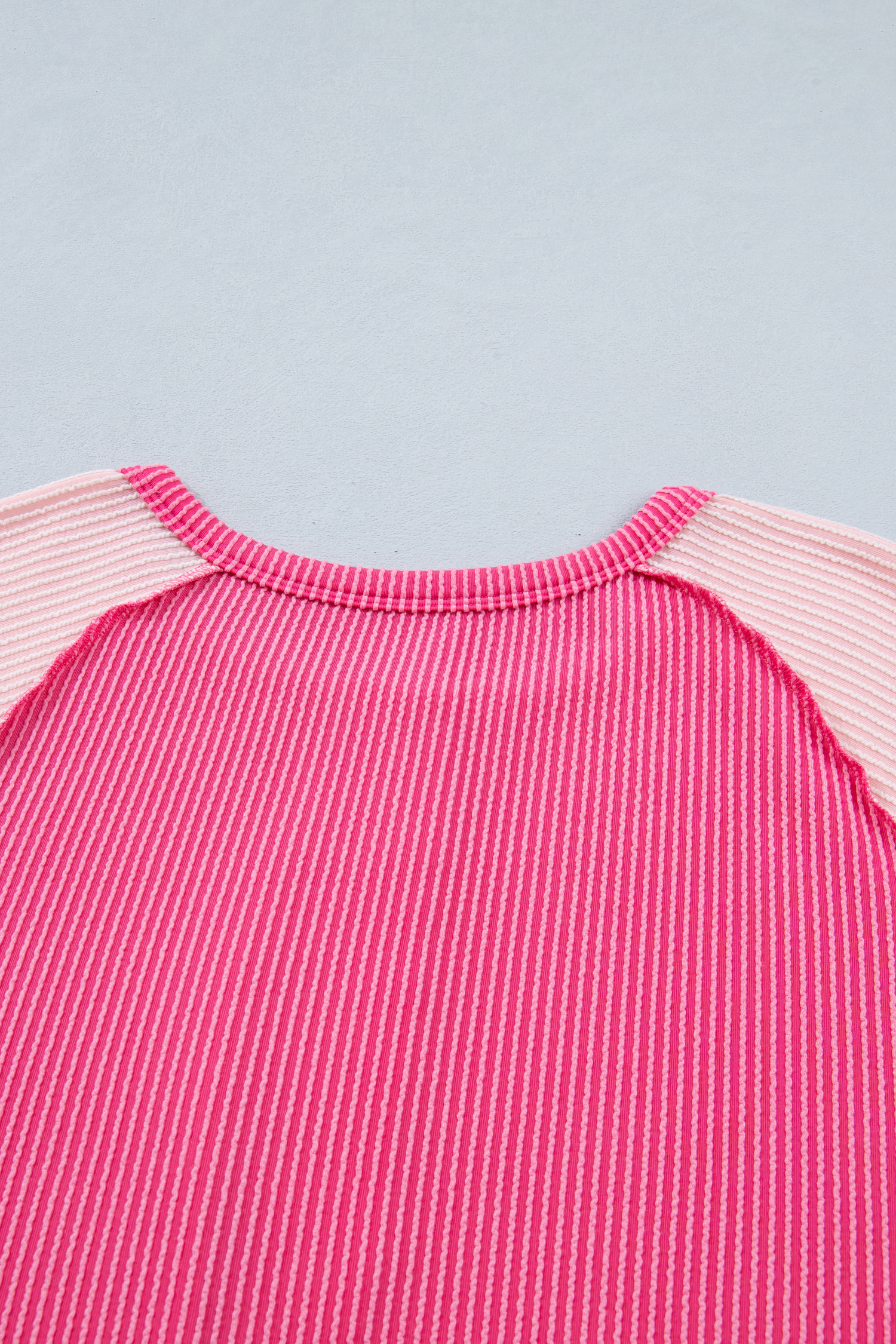 Plus Size Bright Pink  Twisted Rib Color Block Patchwork Short Sleeve Henley Top