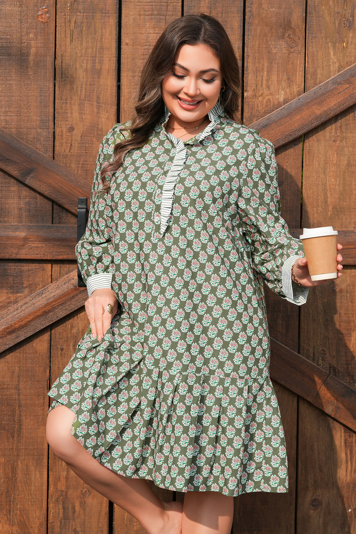 Plus Size Green Contrast Striped Frilled Collar 3/4 Sleeve  Floral Dress