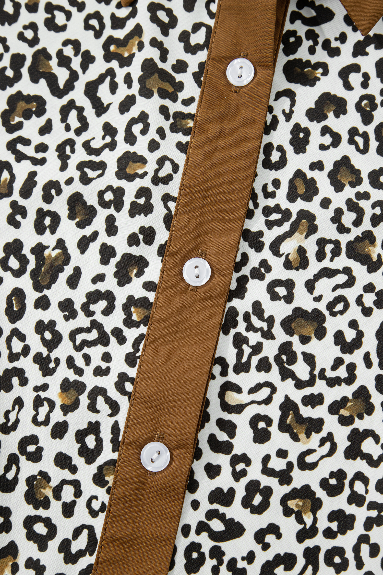 Plus Size Khaki  Buttoned Contrast Trim Puff Sleeve Leopard Print Blouse